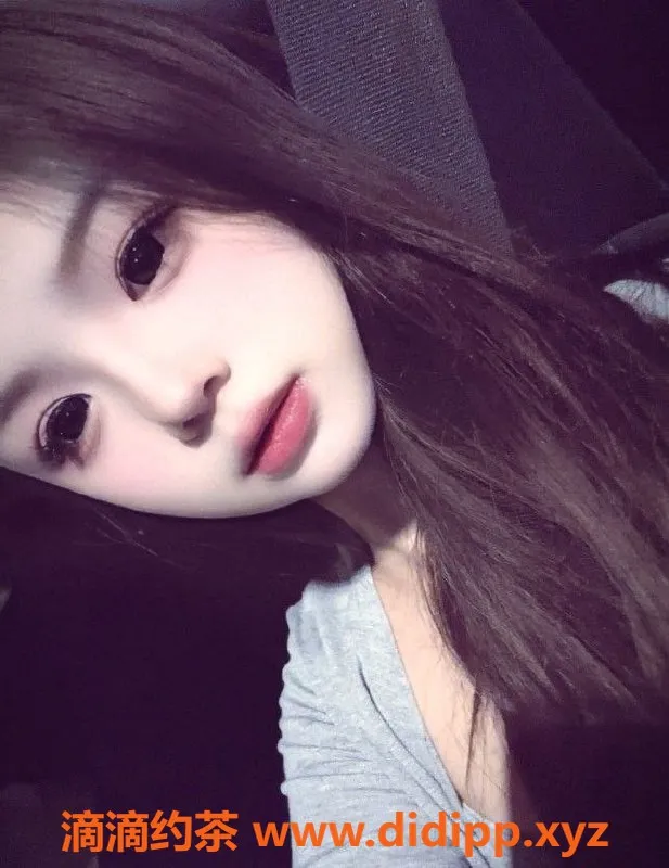 成都楼凤资源信息,成华区18岁瑶妹165cm 45kg 顶级清冷型嫩妹