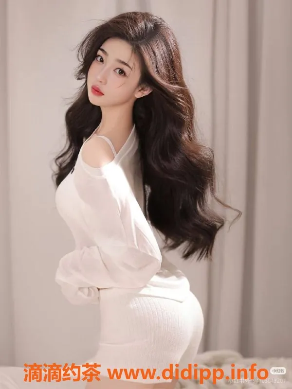 深圳楼凤-深圳罗湖嫩妹豆豆，520环保享受