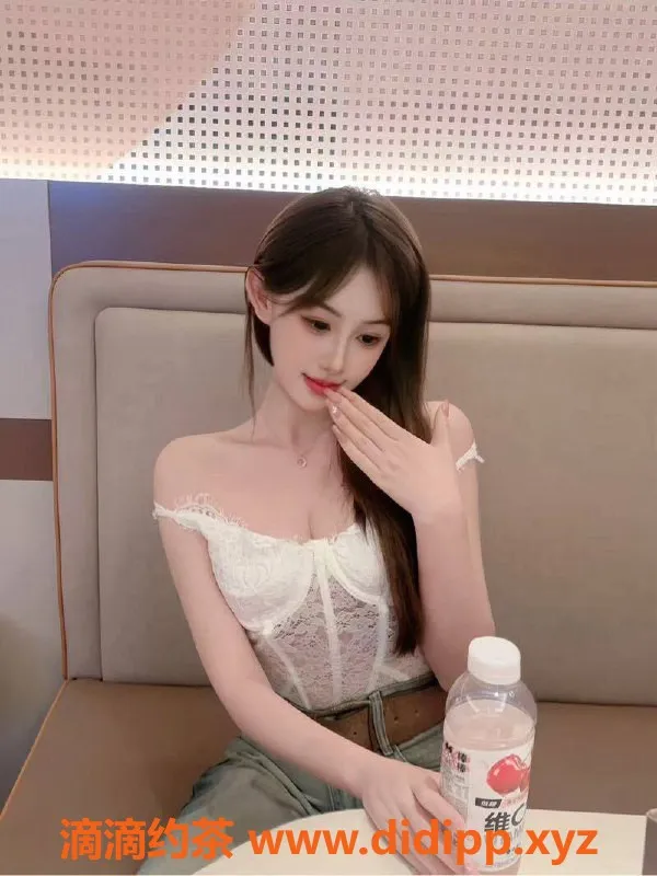 广州楼凤-盐盐，广州天河，800元单次体验