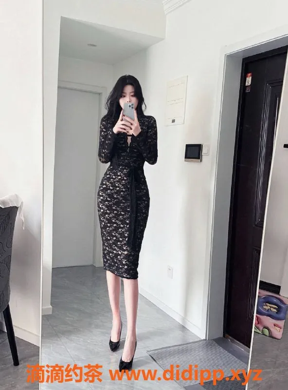 广州楼凤-广州海珠嘉怡，1200服务等你体验！