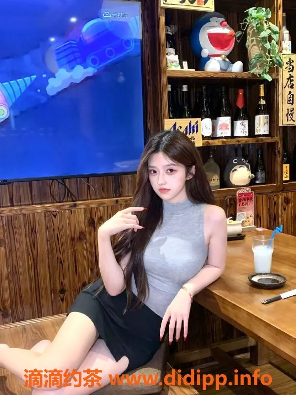 深圳楼凤-南山佑恩，1400元体验多重快感