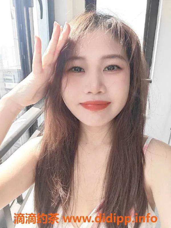 深圳楼凤-宝安果茶，600元私密服务，情趣制服等你体验！