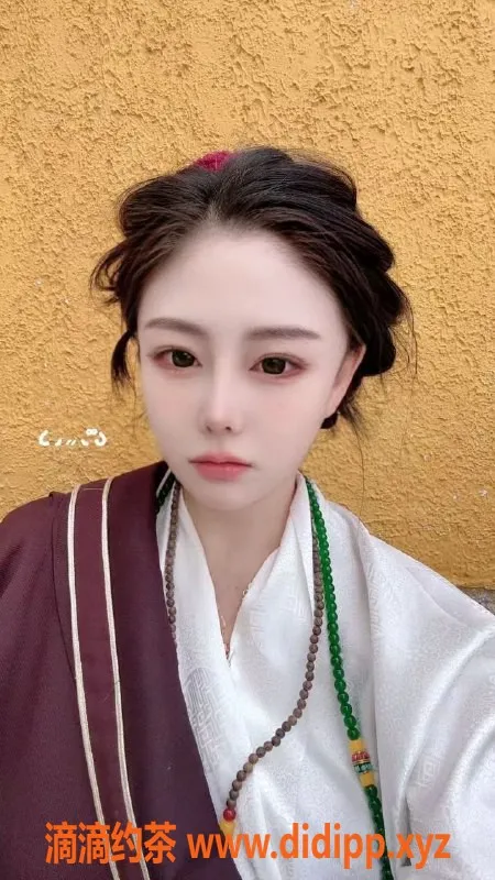 广州楼凤-天河可儿，1000元鸳鸯浴大胸美妞