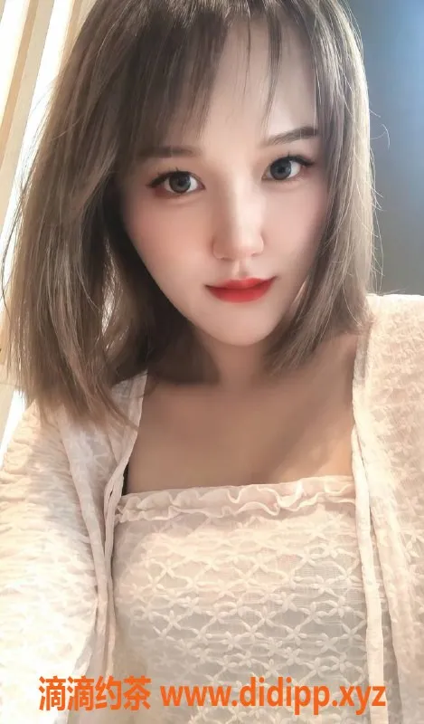 深圳楼凤-宝安许轻轻，800元起，服务多样化