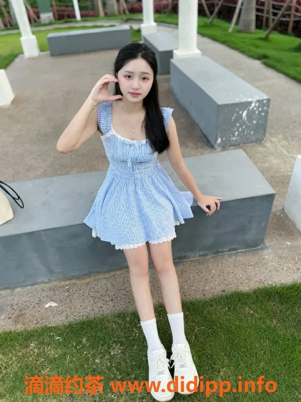 中山楼凤-石岐蓉儿，20岁 C罩杯，服务好价优