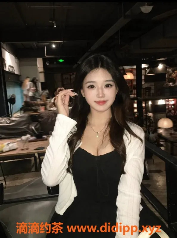 深圳楼凤-福田香香，天然大胸，环保课程仅500