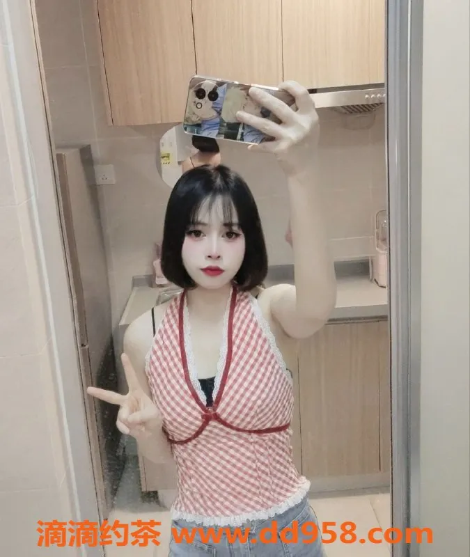 深圳楼凤资源信息,宝安晚晚，价格750P，1300PP，热情服务等你来享