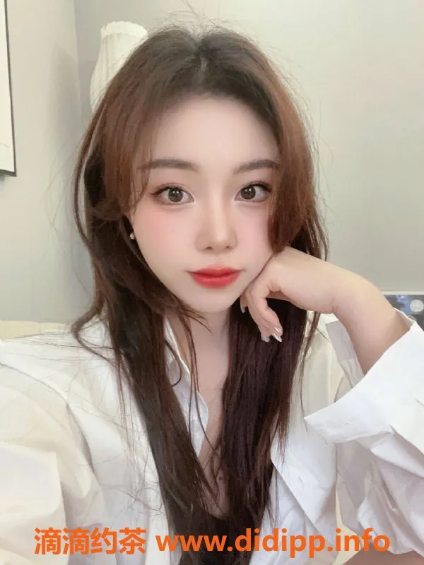 上海楼凤-上海南方女孩小奶酪，165cm天然36C，超甜体验