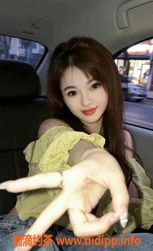 广州楼凤-天河楚楚—甜美学妹，600元/次服务