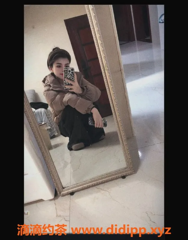 福州楼凤-丰泽少女米宝儿，157cm，43斤，颜值爆表