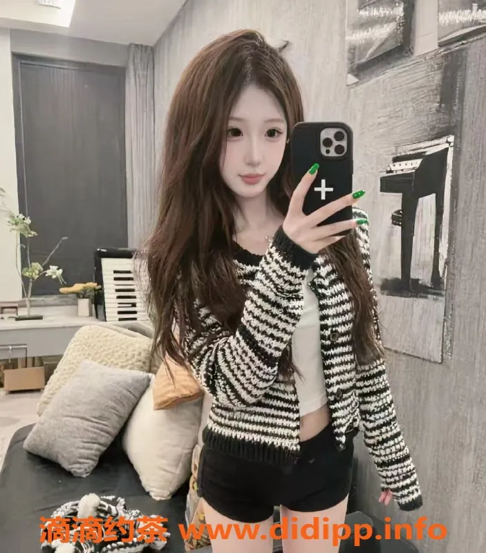 兰州楼凤-城关筱筱：优质共浴与推拿服务