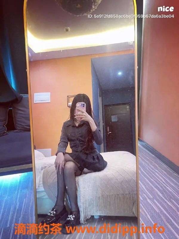 惠州楼凤资源信息,江北方妮，身手不凡，700元起，洗吹做、鸳鸯浴！