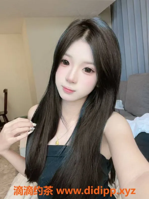 深圳楼凤-深圳龙岗甜甜，1000p，嫩妹双向服务