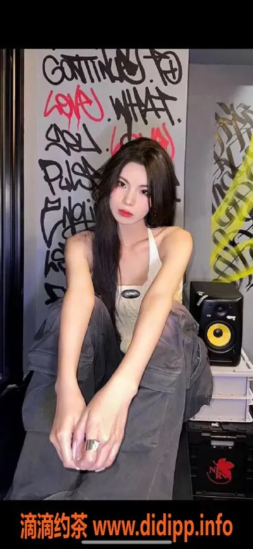 深圳楼凤-龙华小鱼，20岁170CM，48KG，优质服务等你体验！