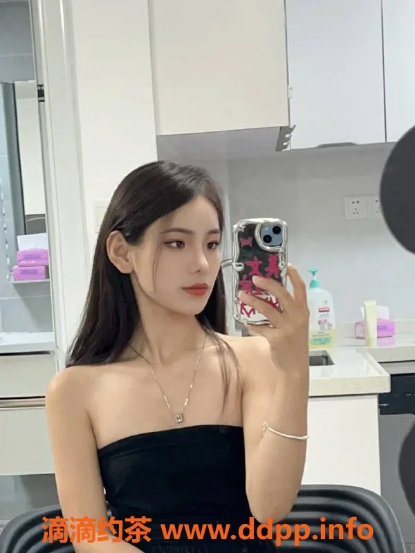 深圳楼凤-龙华小鱼，20岁170CM，48KG，优质服务等你体验！