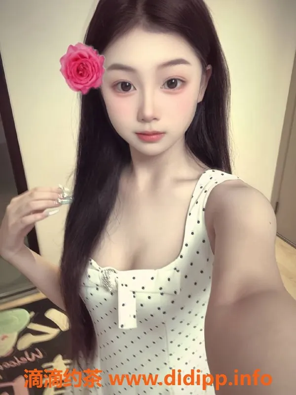 深圳楼凤-龙华琪琪，05嫩妹，1000P，服务多样