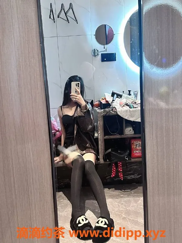 深圳楼凤资源信息,龙华欣欣，900元起，鸳鸯浴服务超赞