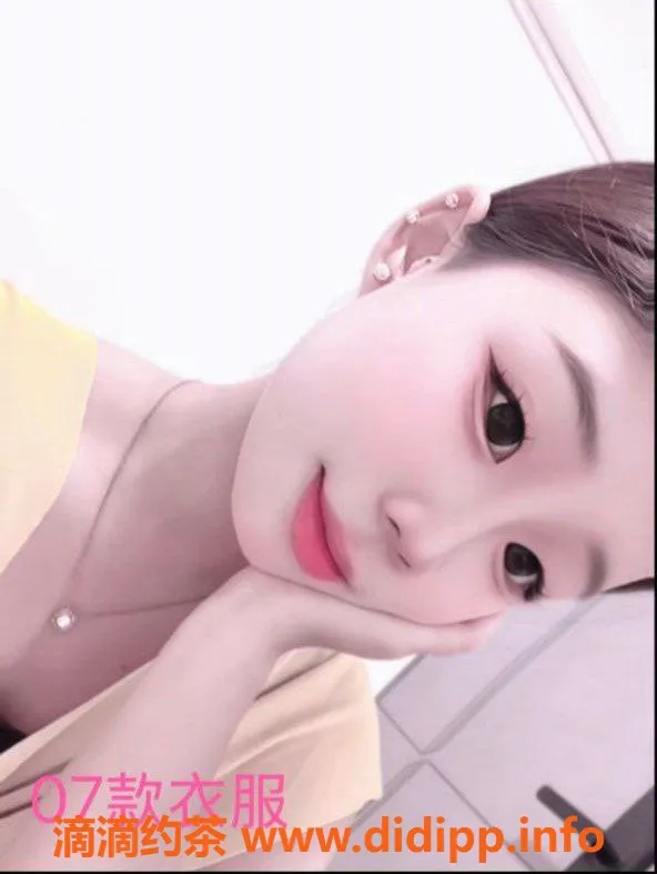 中山楼凤-横栏性感女神，400快餐服务等你享受