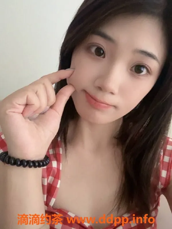 广州楼凤-海珠赤岗怡宝，高颜值嫩妹只需600p