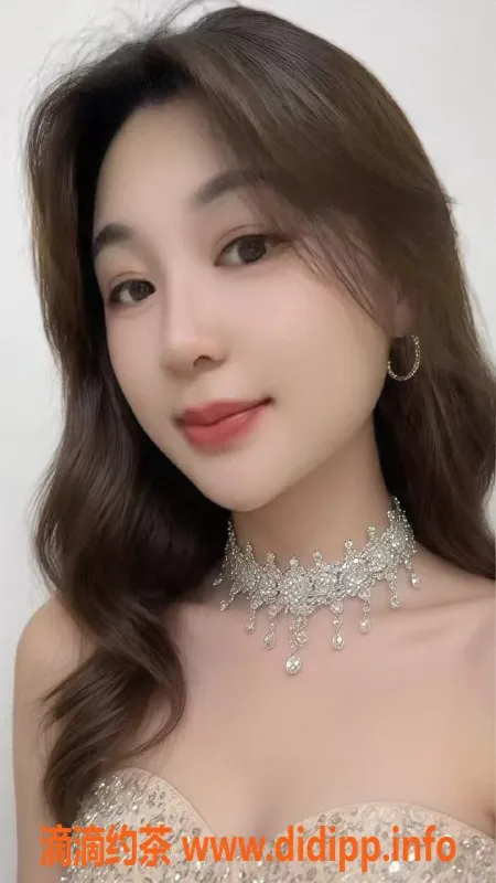 广州楼凤-越秀思思，600元御姐专享，舌吻&69服务