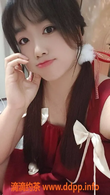 广州楼凤-白云莹宝：520元嫩妹，深喉服务等你来体验！