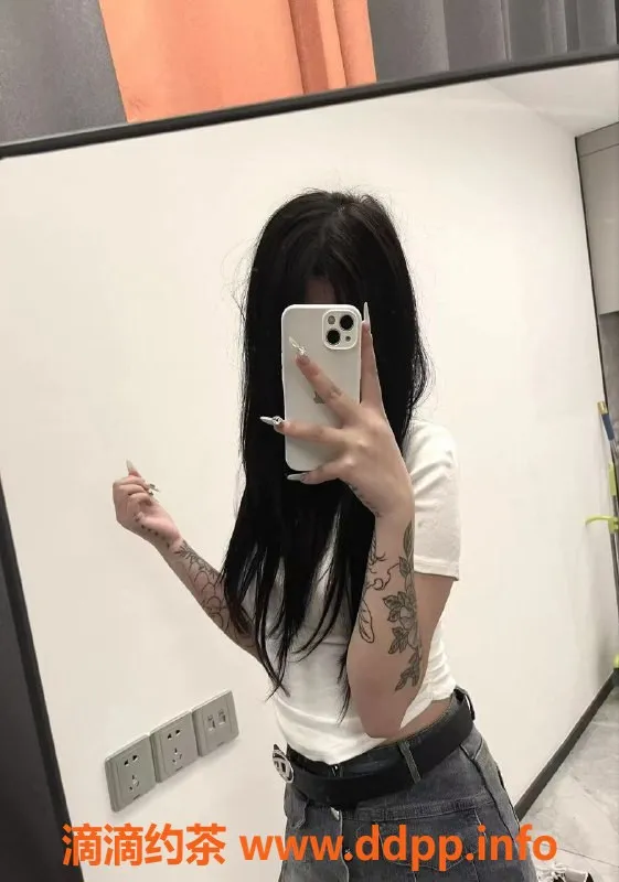 成都楼凤-成都嫩妹迪迪，164cm身高，105斤体验