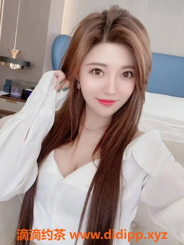 温州楼凤-瓯海嫩妹筱筱，168cm C+，700元起