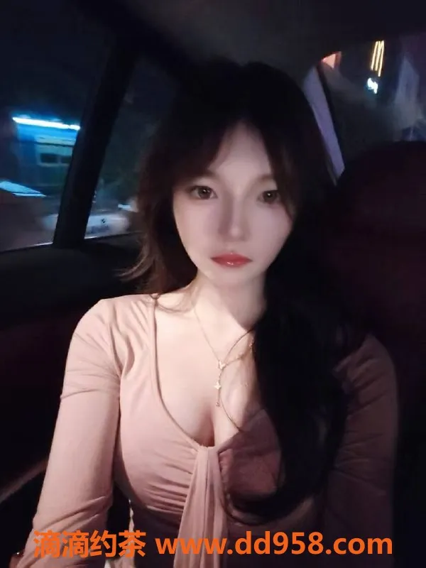 广州楼凤-广州天河小乔，900元享受精彩服务