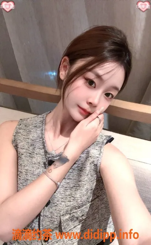 广州楼凤-广州天河卜卜，900起服务，性感迷人