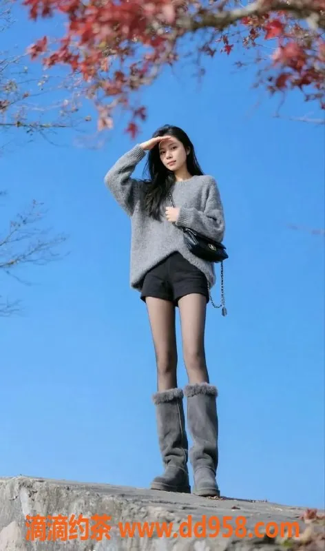 中山楼凤-东凤两位美眉，300快餐，400洗吹做