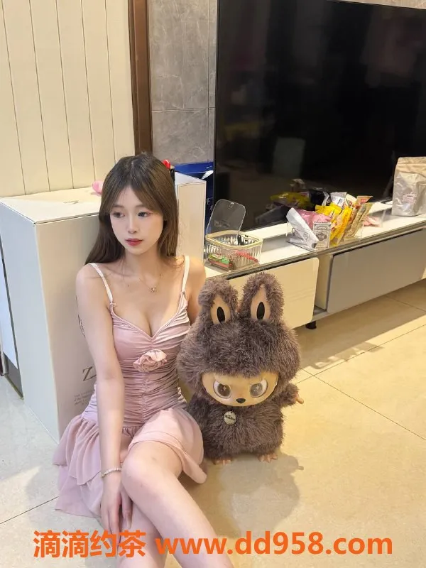 深圳楼凤资源信息,福田嫩妹安怡，988P体验质感服务