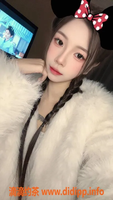 深圳楼凤-深圳宝安甜雪儿，700元尽享嫩妹服务