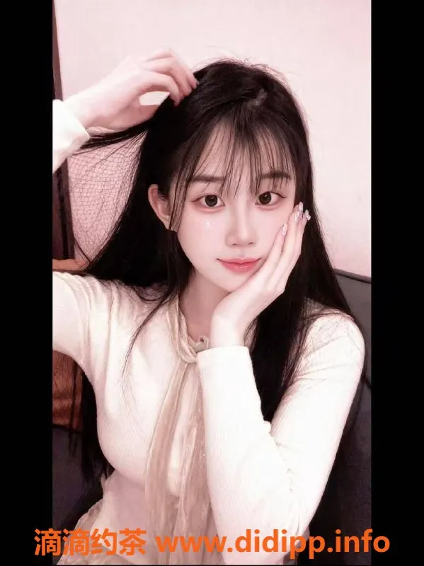 深圳楼凤-深圳龙华可芯儿，800元超值服务，御姐陪浴