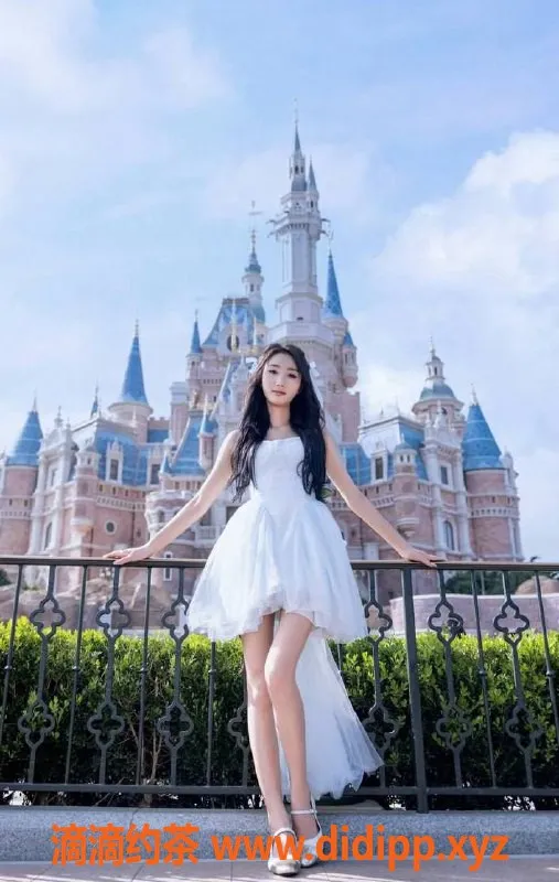 上海楼凤-静安糖糖，福利拍卖仅需1000P，名额有限