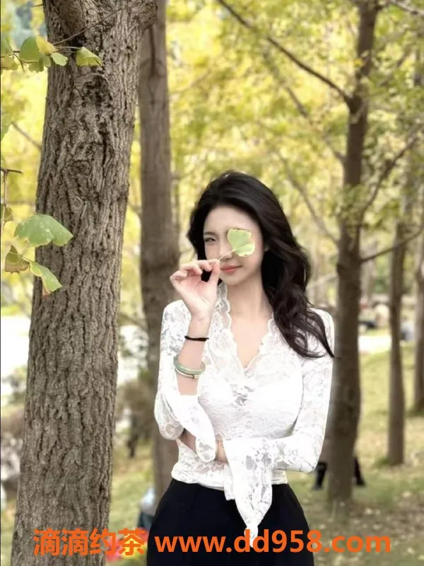 湛江楼凤-湛江小静，170cm/49kg，陪洗服务700