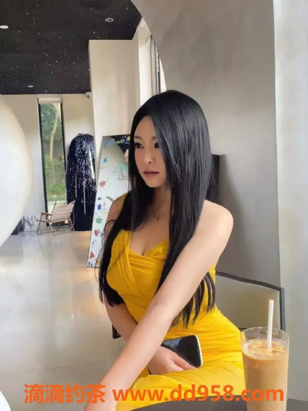 广州上门服务-番禺22岁甜心，165cm，47kg，36C美姬