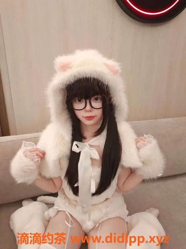 广州楼凤-越秀区小新，萝莉嫩妹，服务超赞