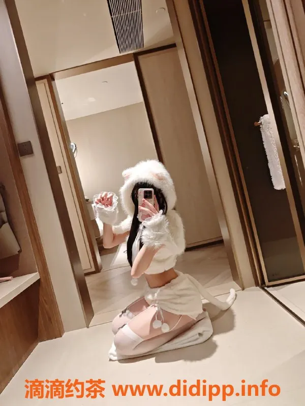 广州楼凤-越秀区小新，萝莉嫩妹，服务超赞