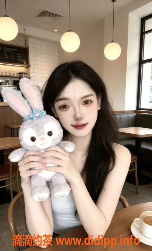 成都楼凤-锦江区嫩妹芊芊，天然B罩胸，爱爱配合佳