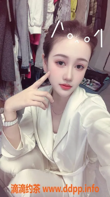 深圳楼凤-龙岗高馨20岁，170cm，52kg，700元起