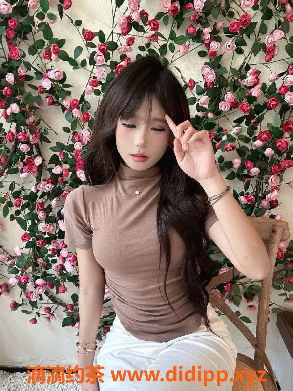 扬州楼凤-扬州邗江冰冰，18岁萌妹身材在线