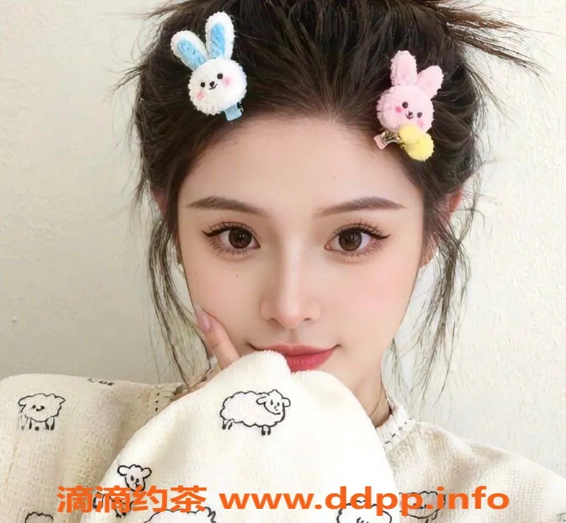 广州楼凤-广州天河水蜜桃，800元初体验，1500元双人欢愉