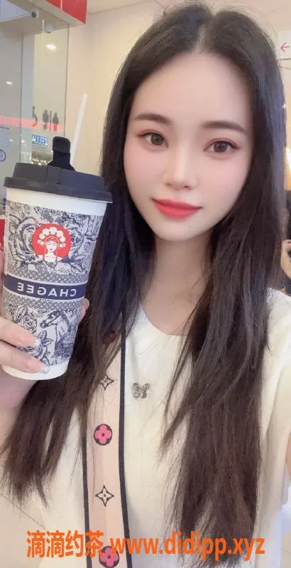 广州楼凤-广州天河筱蔓儿，700起，贴心服务等你来体验