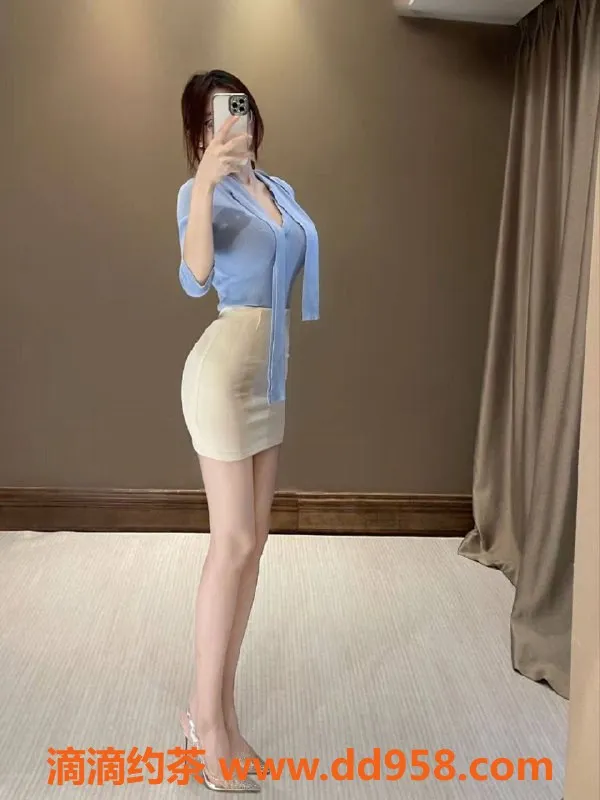 北京spa会所-广州22岁超级手模，170高38C白嫩美女