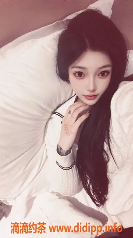 深圳楼凤-宝安小布丁，情趣制服嫩妹，800起！