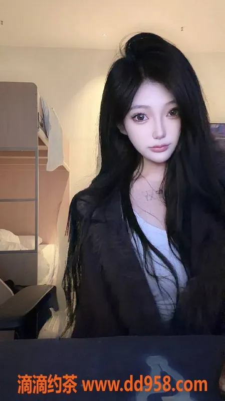 深圳楼凤-宝安小布丁，情趣制服嫩妹，800起！