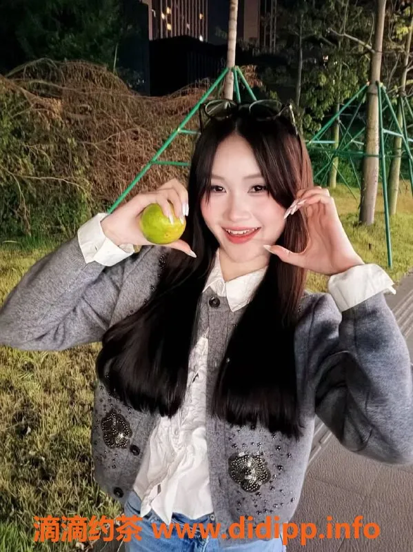 常州楼凤资源信息,常州娇娇，25岁166cm美丽少妇，胸围C，服务优质