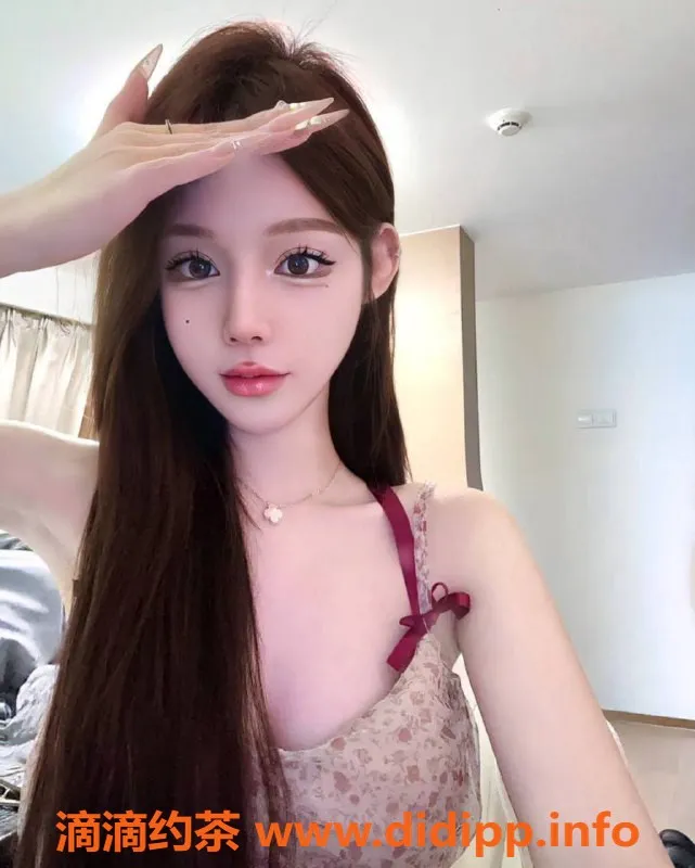 广州楼凤-广州天河裴诗颖，700元一小时优质服务