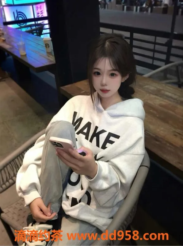 无锡楼凤-滨湖区清纯嫩妹欣欣，165cm 46kg陪浴服务