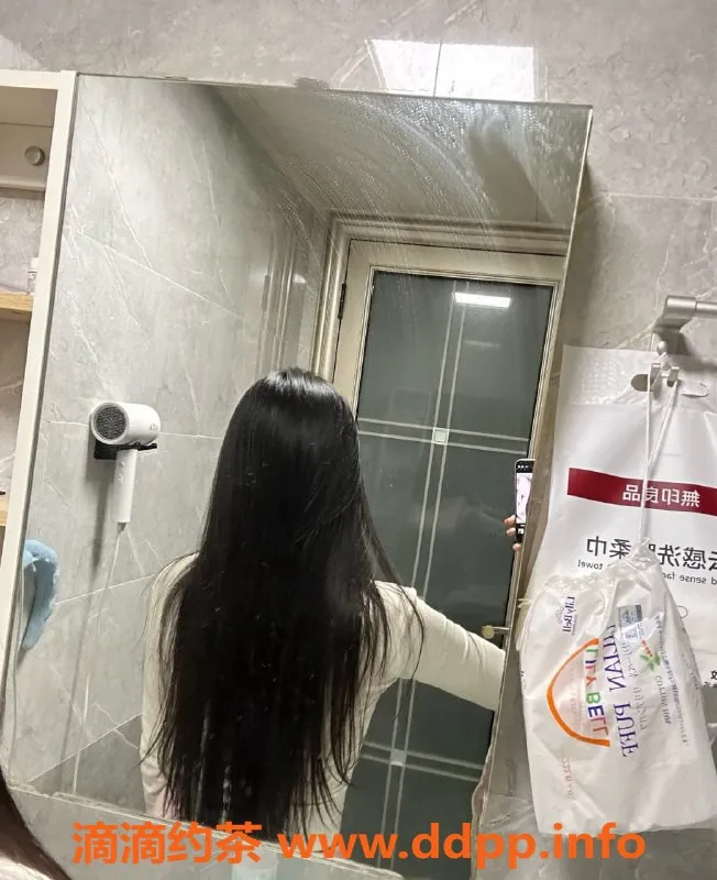 无锡楼凤-滨湖区兔兔，158cm清纯嫩妹，价位1100P起